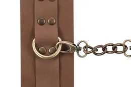 Maia Brovn rebelts lisice