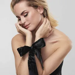 Silki Sensual handcuffs crne trake za vezivanje