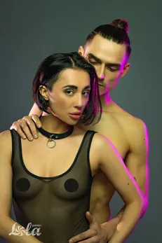 Parti Hard Cabaret ovratnik