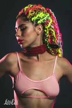 Party hard eccentric ogrlica