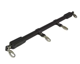 Crni metalni odstojnik sa kožnim trakama i karabinerima - 50 cm.