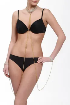 Ogrlica i narukvice Love slave zlatne boje