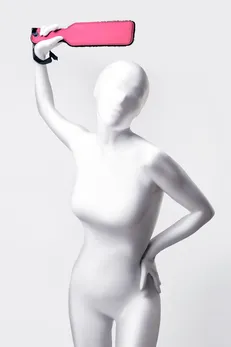 Šamar Anonimo #0009, poliester, crvena, 37 cm