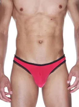 Crvene muške gaćice-Brazilian sa crnom volančanom završnom obradom