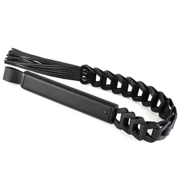 Crna kožna pletenica kleopatra .