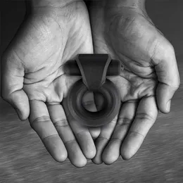 Vibrokolco erekcija sa vibracijama Velv'or Rooster Travis