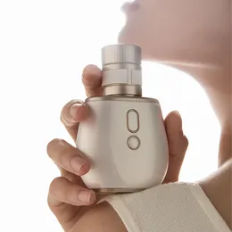 Elegantan stimulans sa vakuumom i mikrotokami BeYourLover Aromia