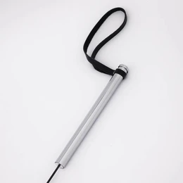 Stack sa metalnom ručkom