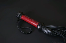Plet flogger bdsm