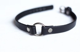 Ogrlica Choker sa prstenom