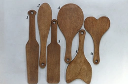 Bdsm šlepalka padl drvena