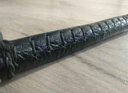 BDSM flogger od kože sa gumenim repovima