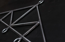 Odstojnik za bdsm vešanje