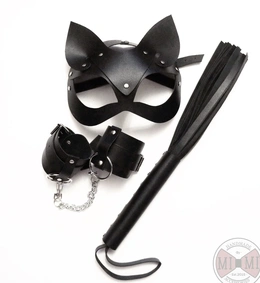 Mačja maska, lisice i pletenice