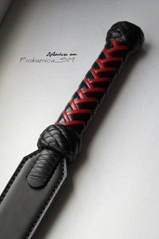 Šlepalka, padl, spanker bdsm