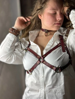 Reljefna portupeja od prave kože