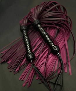 Pletka: Flogger Crazy Horse