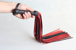 Pleteni floger crveno-crni 35 repova od 45cm