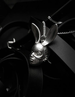 Privezak maska zeka za igranje uloga