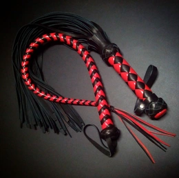 Pletenica: pletenica Flogger 40 traka