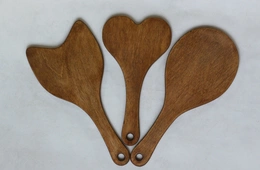 Bdsm šlepalka padl drvena