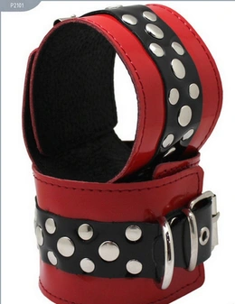 BDSM set klasika crveni lak (okovratnik, ponoji, narukvice)