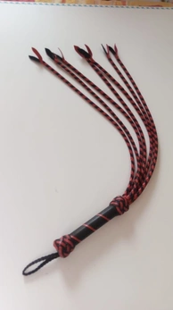 Pletenica: Mačka Tango