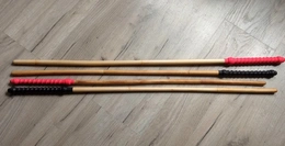 BDSM ratan sa drškom od latexa