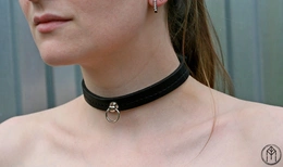 BDSM ogrlicaLittle rubbish