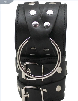 BDSM lisice od kože  krst (R218)