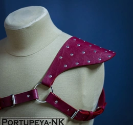 Portupea na jedno rame od prave kože. Mod 1PL