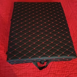 Ploča za zaključavanje sa lisicama za intimne igre