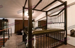 BDSM krevet Mobi / BDSM nameštaj