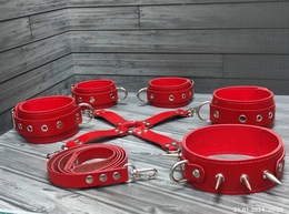 Komplet za fixiranje od prave kože (BDSM)