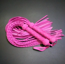 Pletenica: mačka Barbie 9 repova