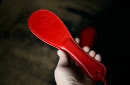 Komplet za igranje uloga: šamar i lisice