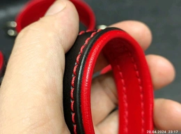 Lisice od prave kože (BDSM)