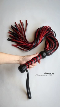 Pletka bdsm flogger 60 repova