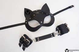 Komplet maska od kože i lisice