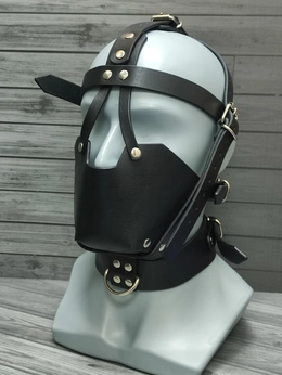 Kožna maska kinki (bdsm)