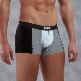 Doreanse crno-beli boxeri