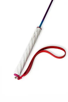 Stek sa obojenim strežnim i dvostranim obojenim srcem