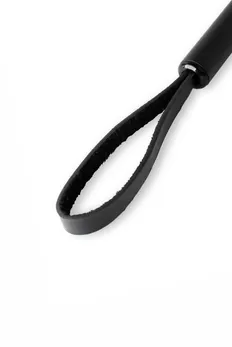Privezak za ključeve od crne kože sa crnom drškom - 18 cm.