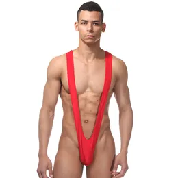 Otvoreno crveno muško odelo