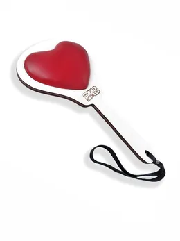 Paddle meko srce crveno od prave kože, drveta i HDF premaza bele boje