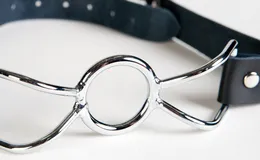 Geg pauk Toifa Theatre, metal, Crna