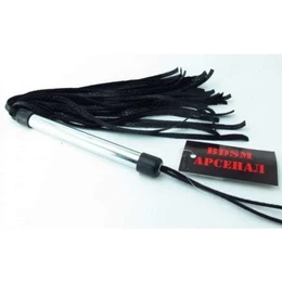 Pletenica sa metalnom drškom repovi koža zam 54014ars