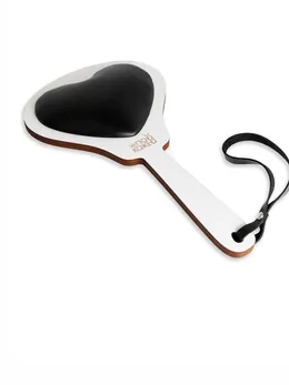 Paddle meko srce crno od prave kože, drveta i HDF premaza bele boje