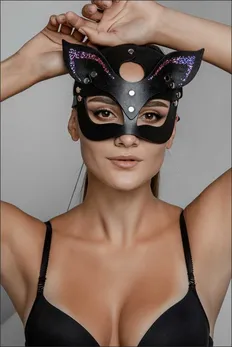 Maska Mačkica c roze toxičan pozlata na uškah