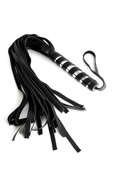 Pletenica od kože je crna sa uvijenom drškom - 60 cm.